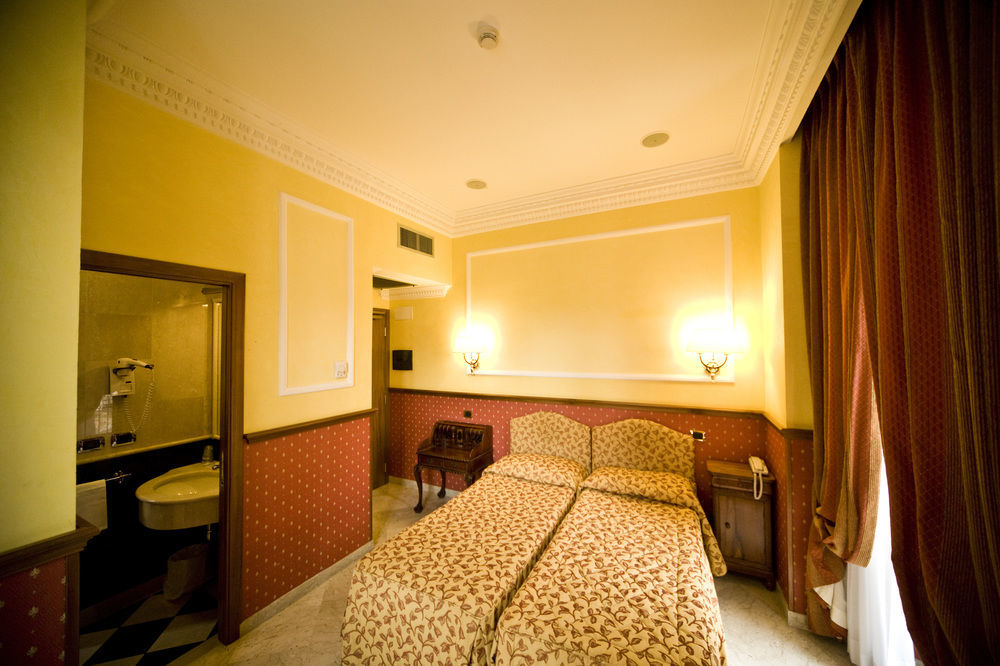Hotel Donatello Rome Exterior photo